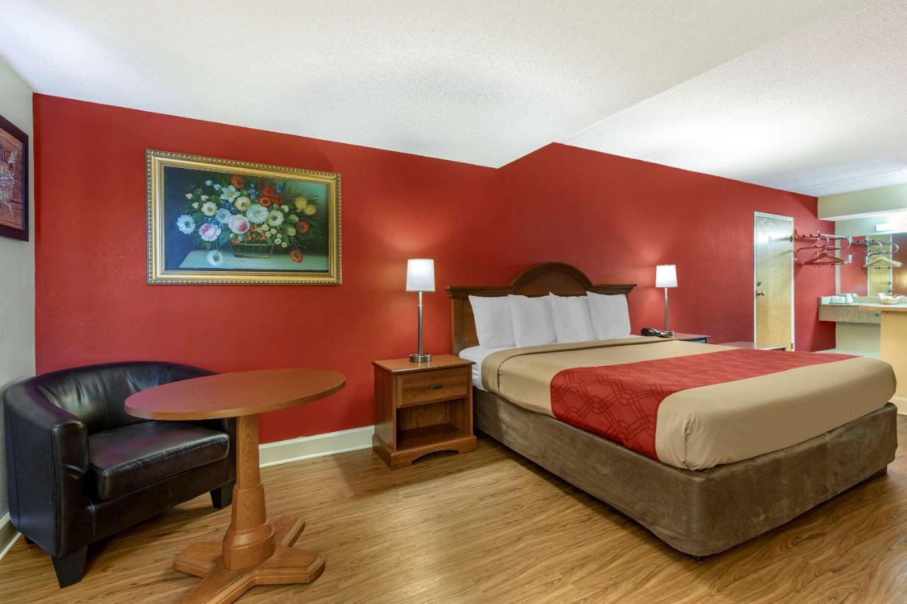 Econo Lodge Inn & Suites Lugoff Екстер'єр фото