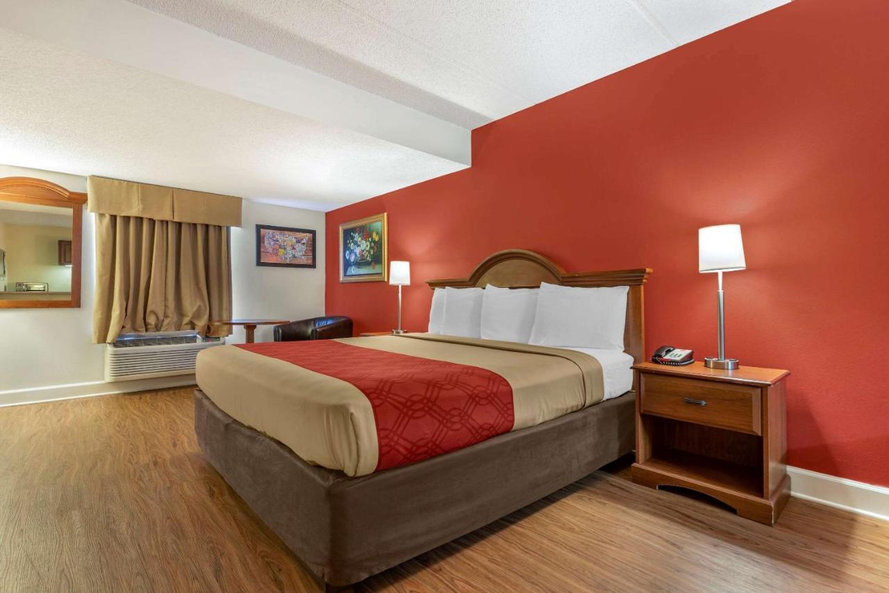 Econo Lodge Inn & Suites Lugoff Екстер'єр фото