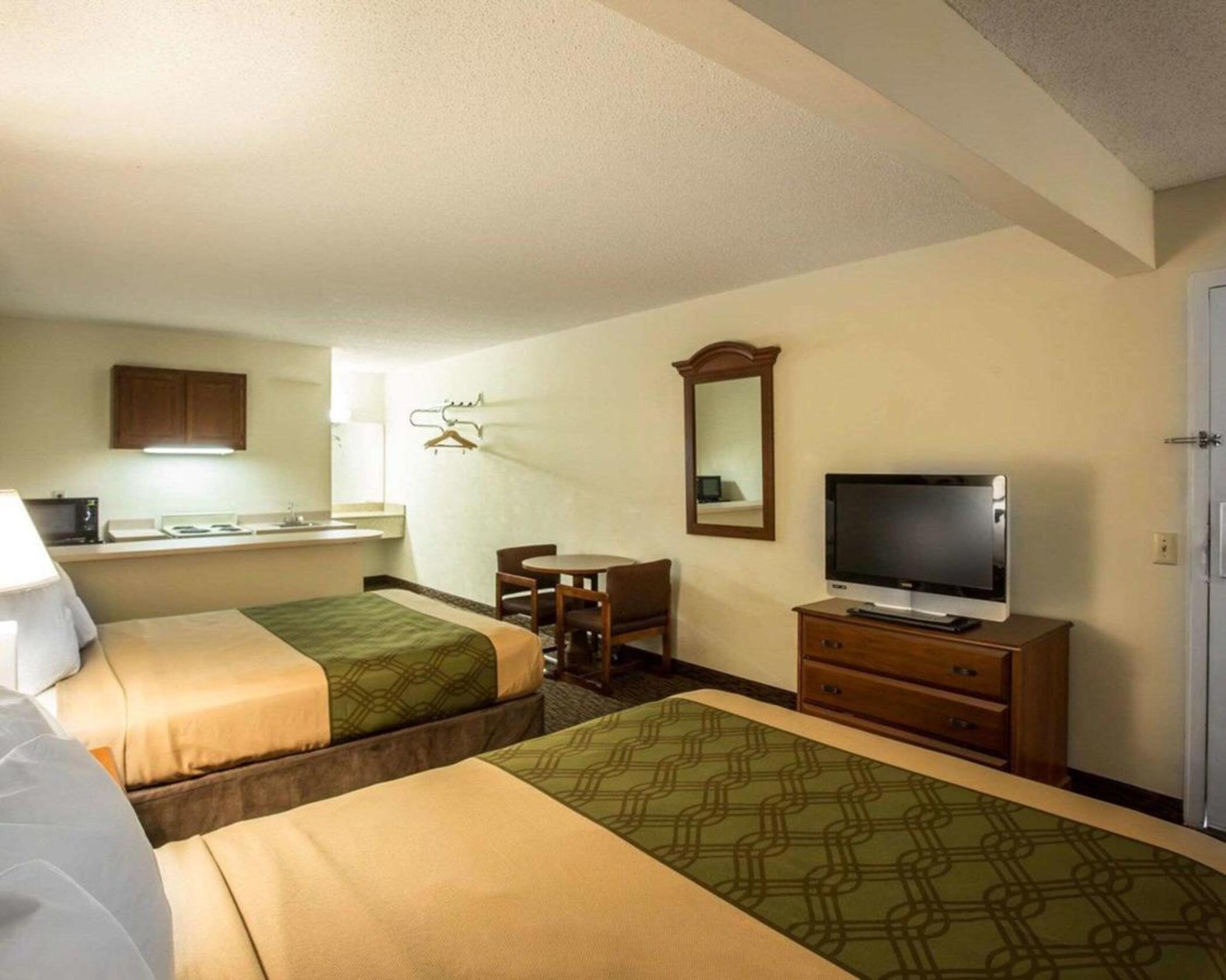 Econo Lodge Inn & Suites Lugoff Екстер'єр фото