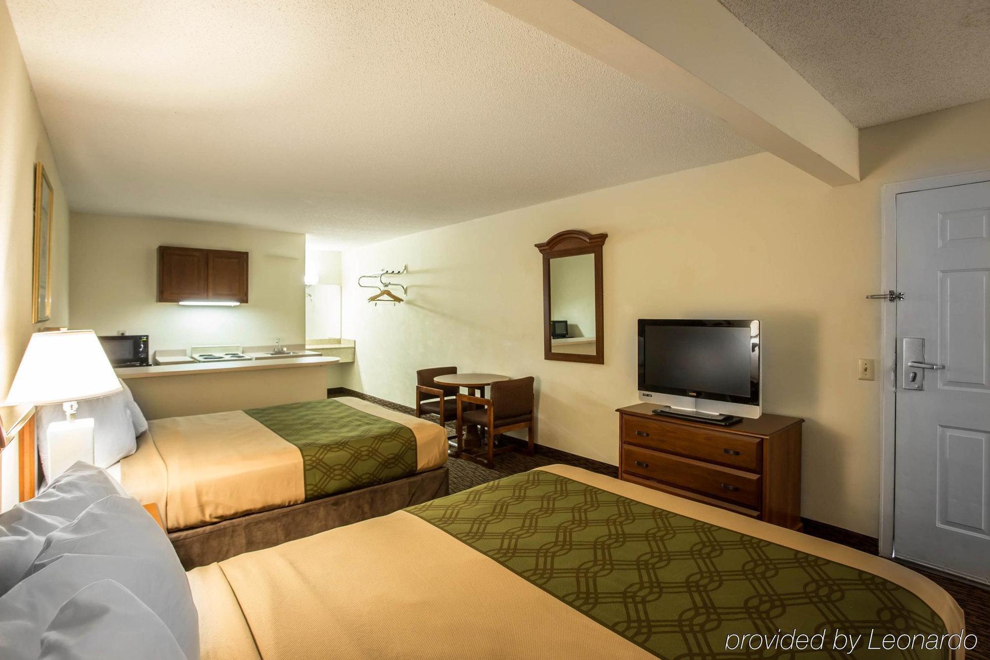 Econo Lodge Inn & Suites Lugoff Екстер'єр фото