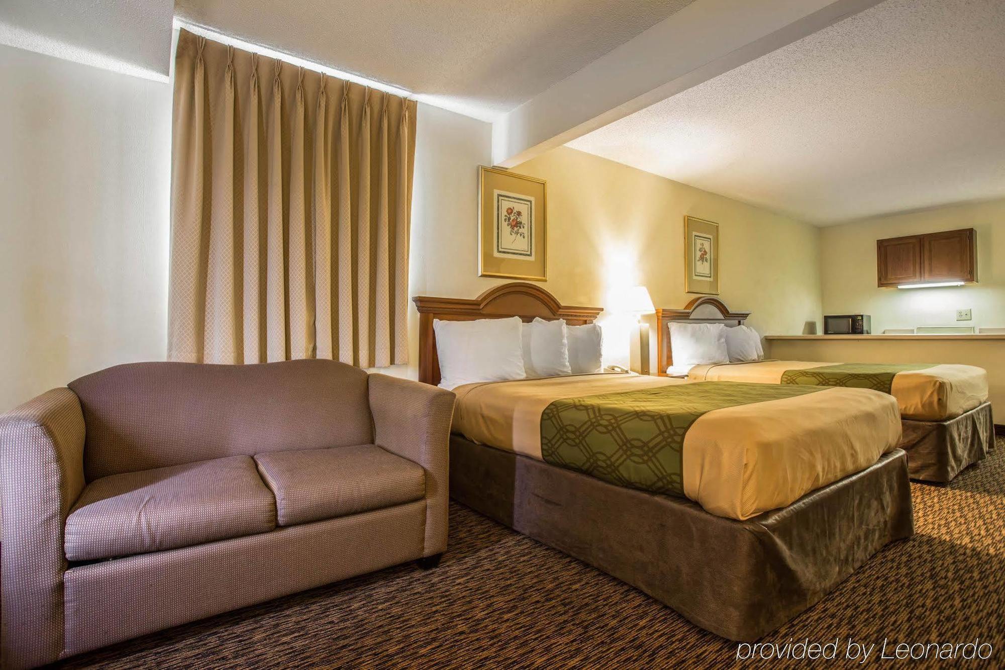 Econo Lodge Inn & Suites Lugoff Екстер'єр фото